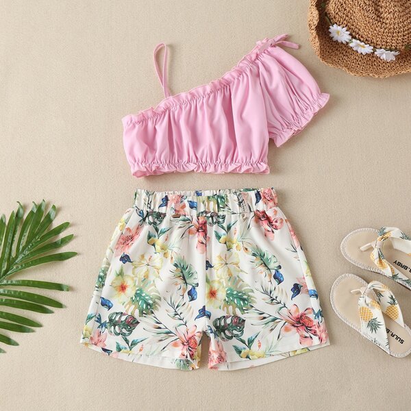 

Toddler Girls Asymmetrical Neck Top & Floral Shorts, Multicolor
