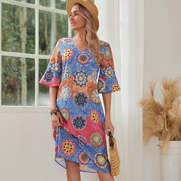 

Floral Print Flounce Sleeve Tunic Dress, Multicolor