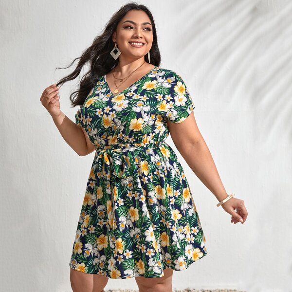 

Plus V-neck Floral Print Belted Dress, Multicolor