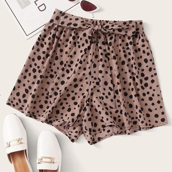 

Dalmatian Print Tie Front Shorts, Dusty pink