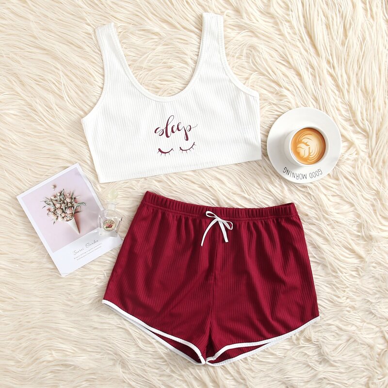 

Letter And Eyelash Print PJ Set, Red and white