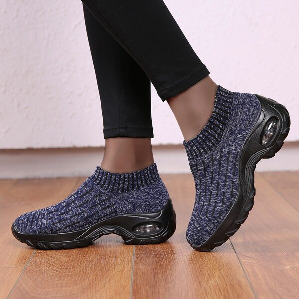 

Slip On Knit Air Cushion Sneakers, Blue