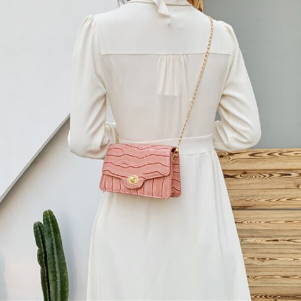 

Croc Embossed Turn-lock Crossbody Bag, Pink