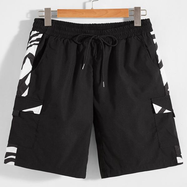 

Men Flap Pocket Drawstring Waist Shorts, Black