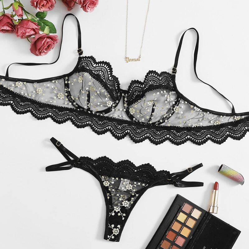 

Ditsy Floral Scallop Trim Lingerie Set, Black