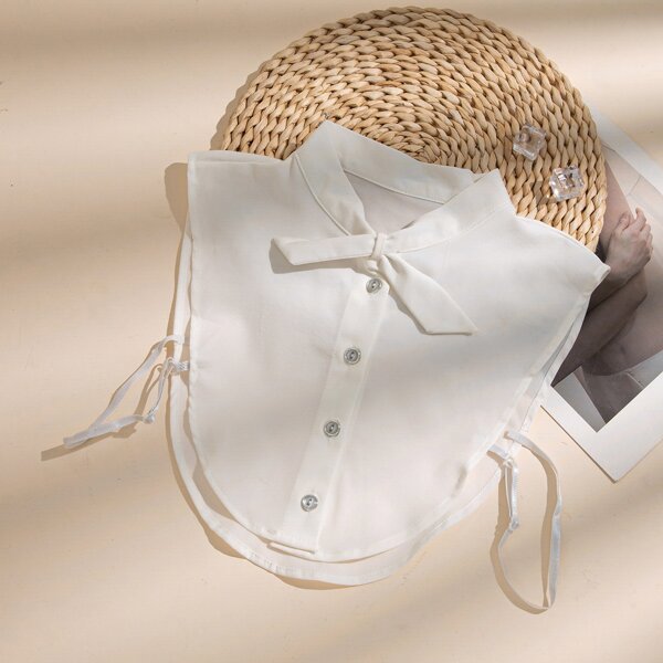 

Button Detail Dickey Collar, White