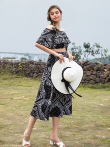 Top mit Patchwork & Paisley Muster und geschichtetem Saum & Rock