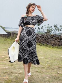 Top mit Patchwork & Paisley Muster und geschichtetem Saum & Rock