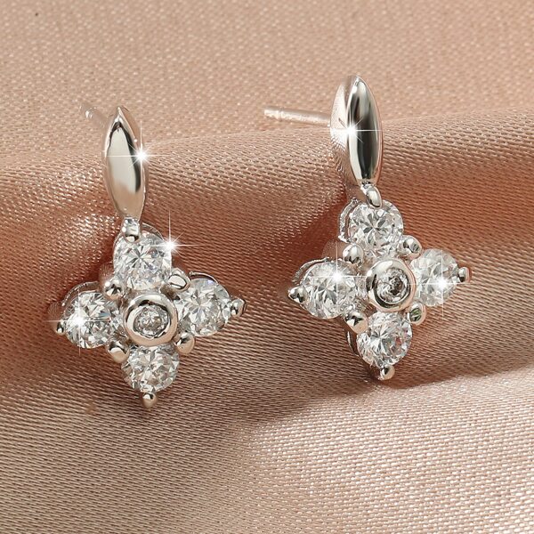

Zircon Decor Stud Earrings, Silver