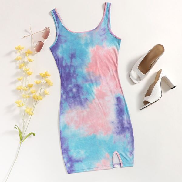 

Notch Hem Tie Dye Dress, Multicolor