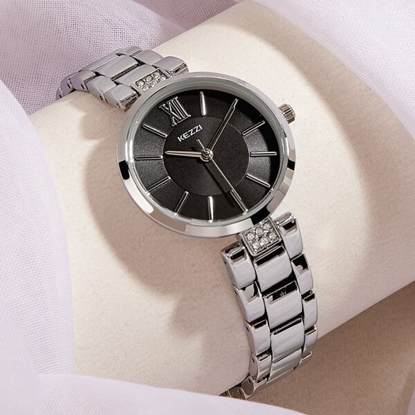 

Rhinestone Decor Round Pointer Quartz Watch