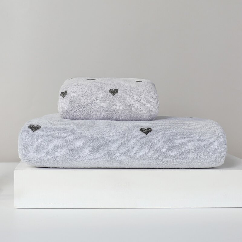 

2pcs Heart Print Bath Towel & Face Towel, Grey