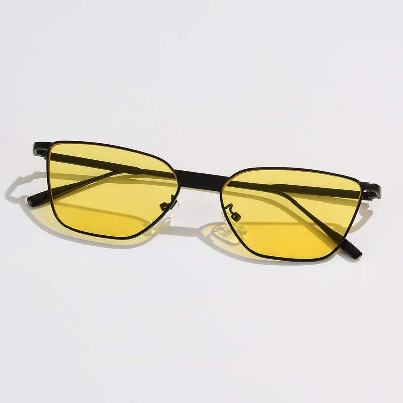 

Metal Frame Sunglasses