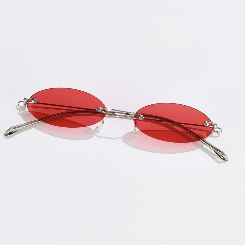 

Oval Frame Sunglasses