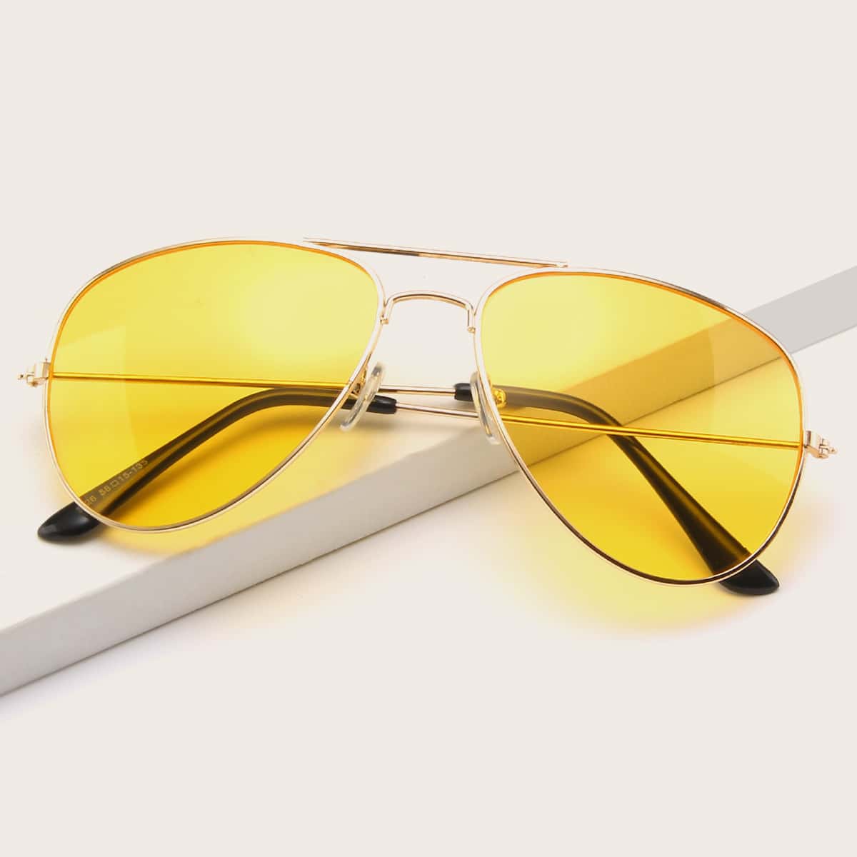 

Top Bar Aviator Sunglasses