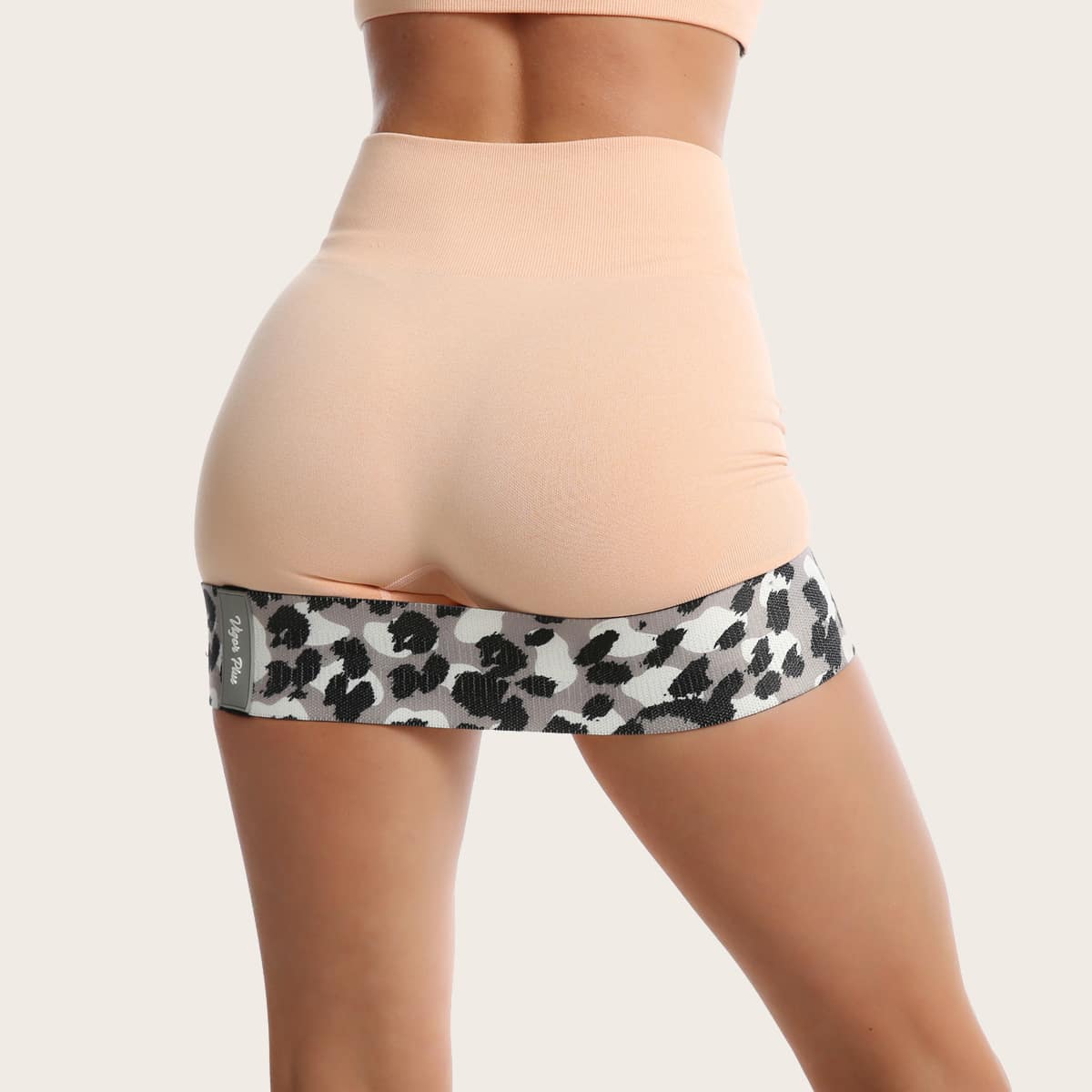 

Graphic Buttocks Workout Resistance Band, Multicolor