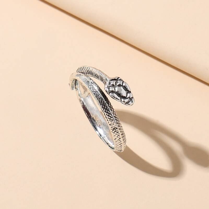 

Snake Design Ring, Silver
