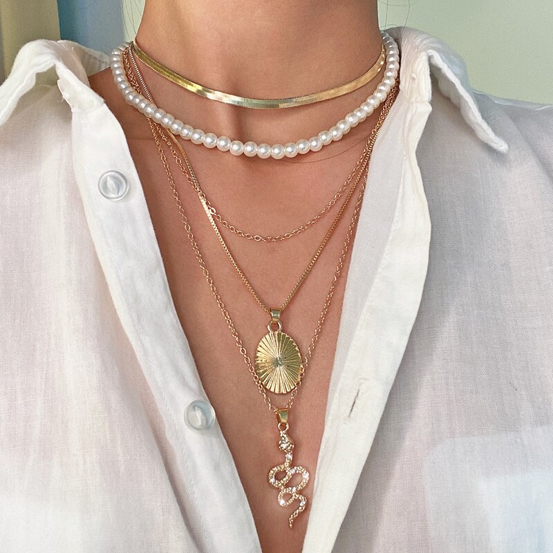 

Serpentine Decor Layered Necklace, Gold