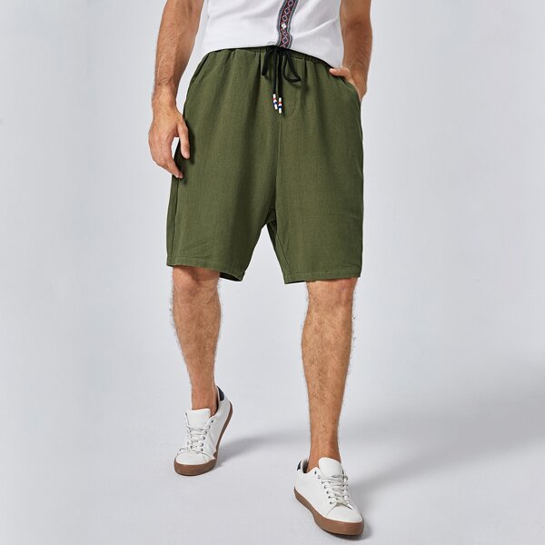 

Men Solid Pocket Front Shorts, Army green