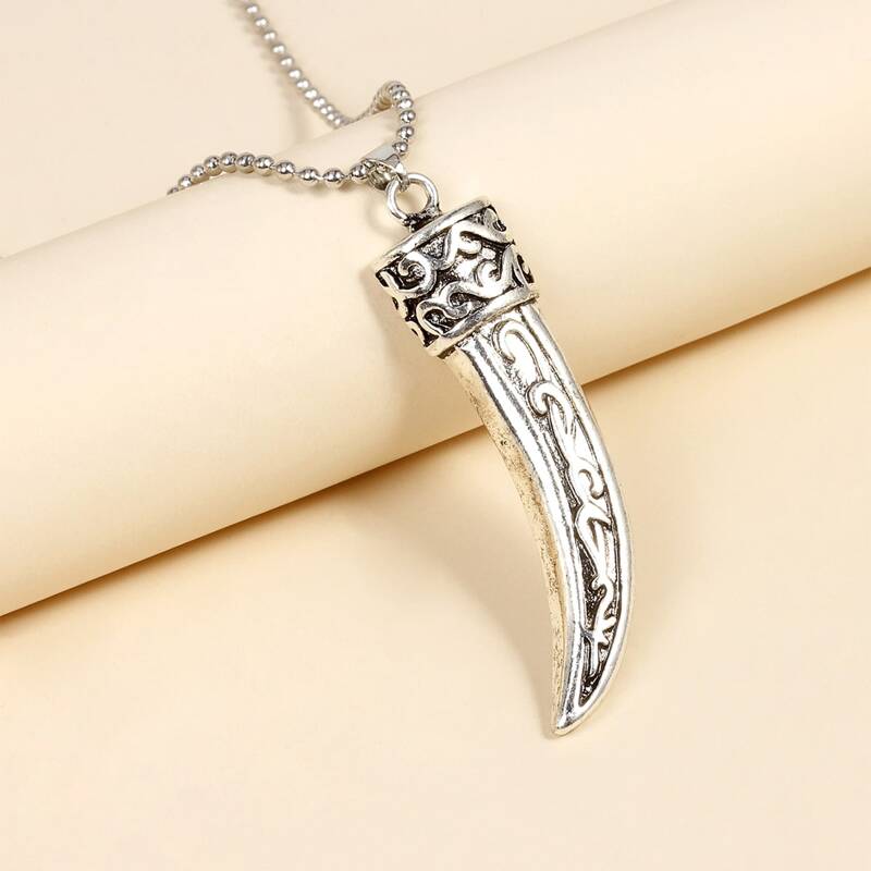 

Vintage Pendant Necklace, Silver