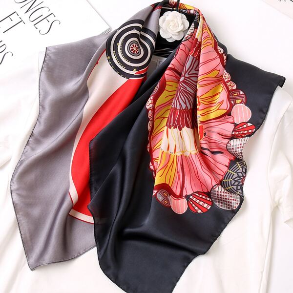 

1pc Graphic Scarf, Multicolor