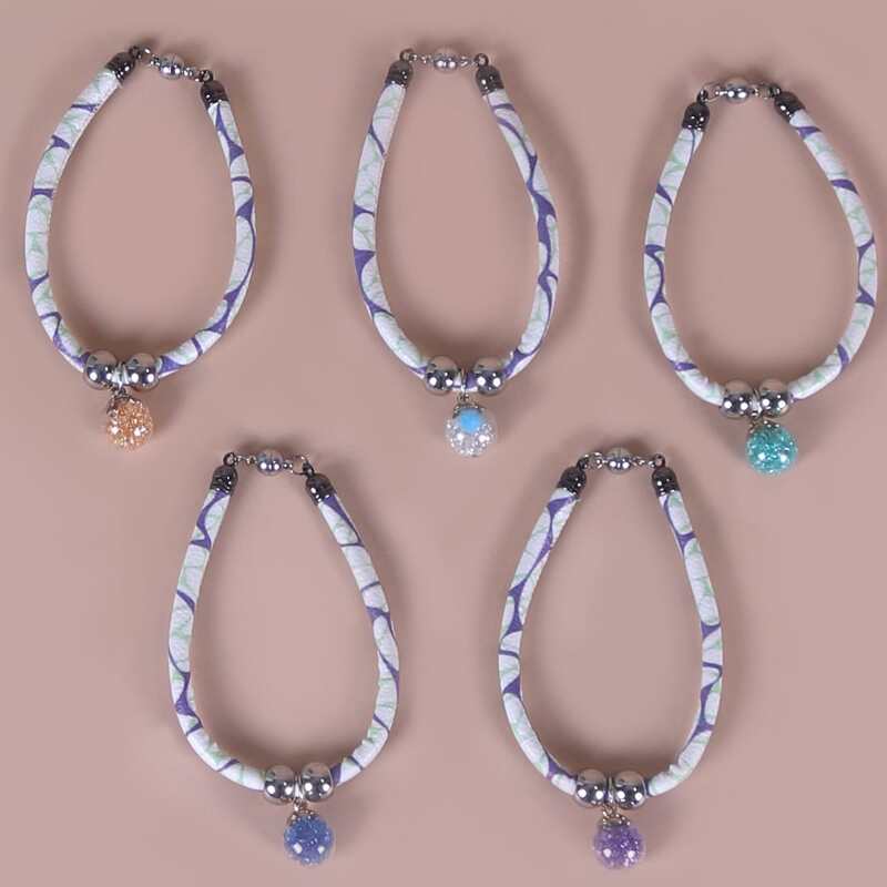 

1pc Random Color Pendant Pet Necklace, Multicolor