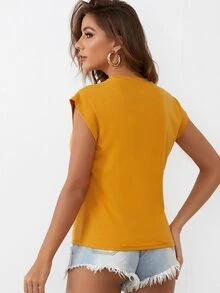 SHEIN Camiseta de manga casquillo con estampado de figura - Mostaza Amarilla - Ver 2