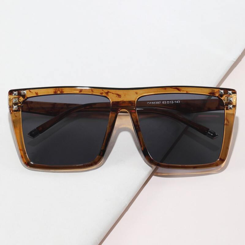 

Acrylic Frame Tinted Lens Sunglasses