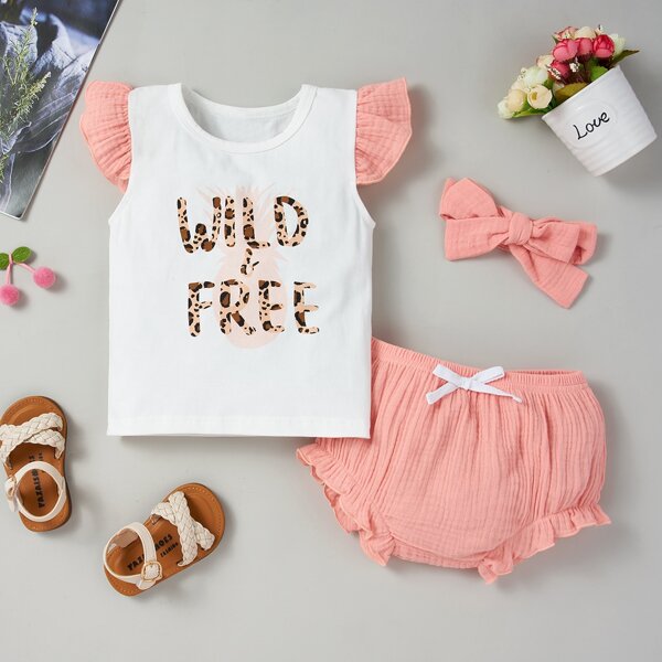 

Baby Girl Letter Graphic Tee & Shorts & Headband, Multicolor