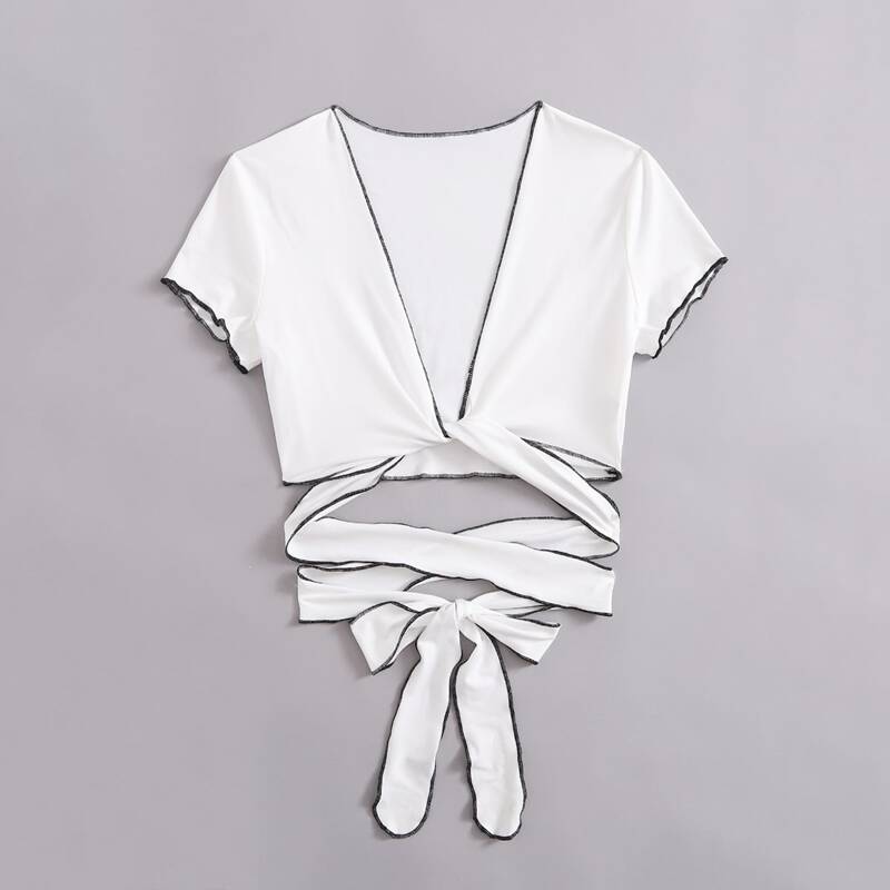 

Ringer Criss Cross Lettuce Trim Crop Top, White
