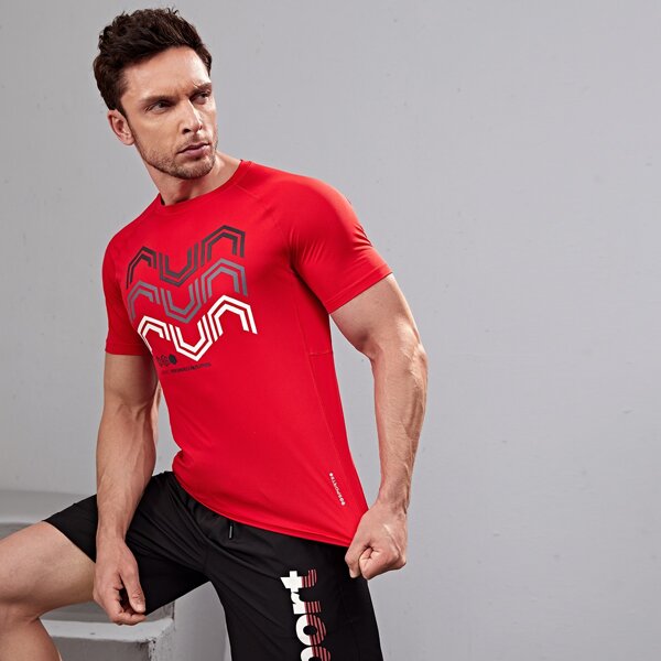 

Men Slogan Graphic Sports Tee, Red