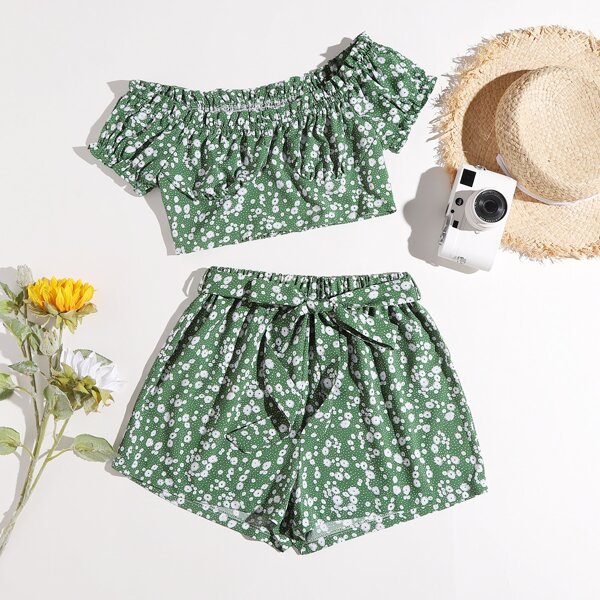 

Ditsy Floral Print Ruched Shirred Back Crop Top & Belted Shorts, Green