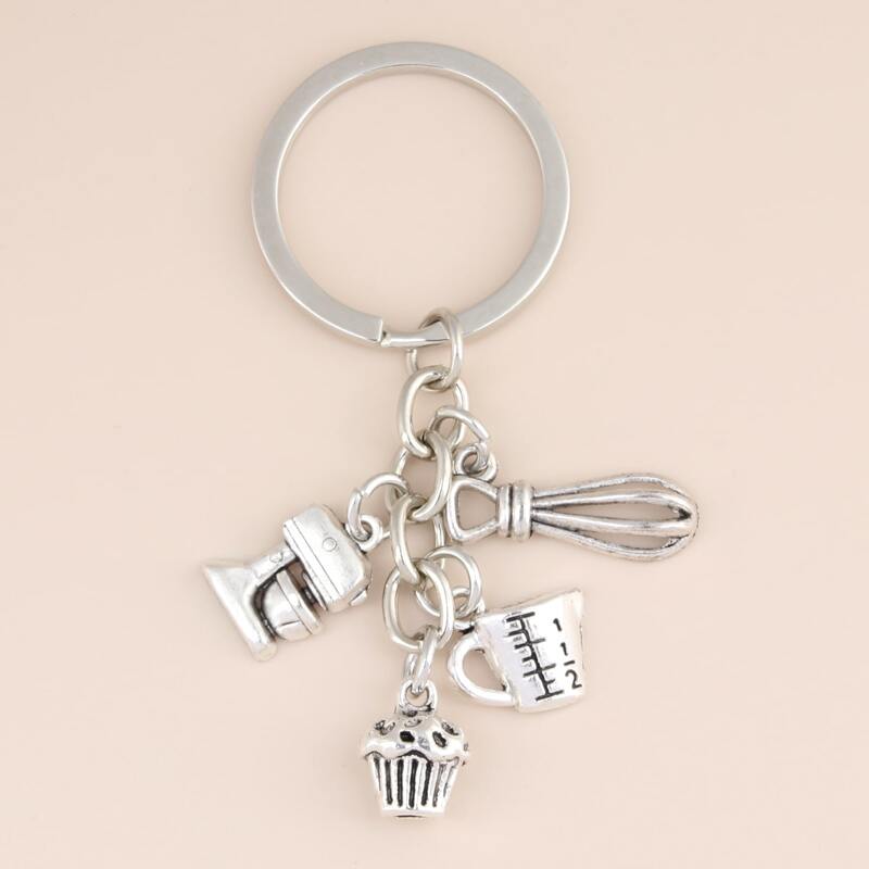 

Cake Design Keychain, Silver