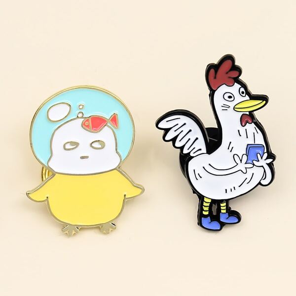 

2pcs Cartoon Animal Brooch, Multicolor