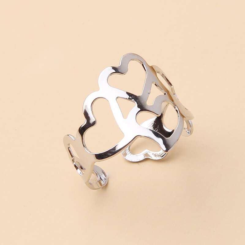 

Hollow Out Heart Ring, Silver