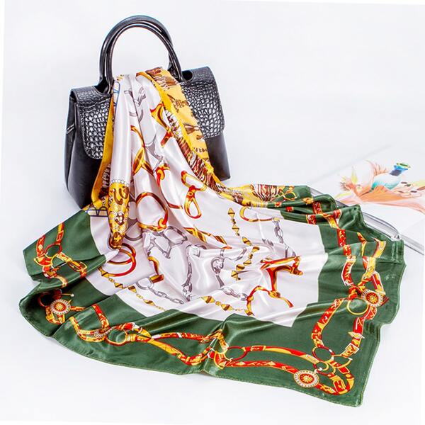 

Chain Print Bandana, Multicolor