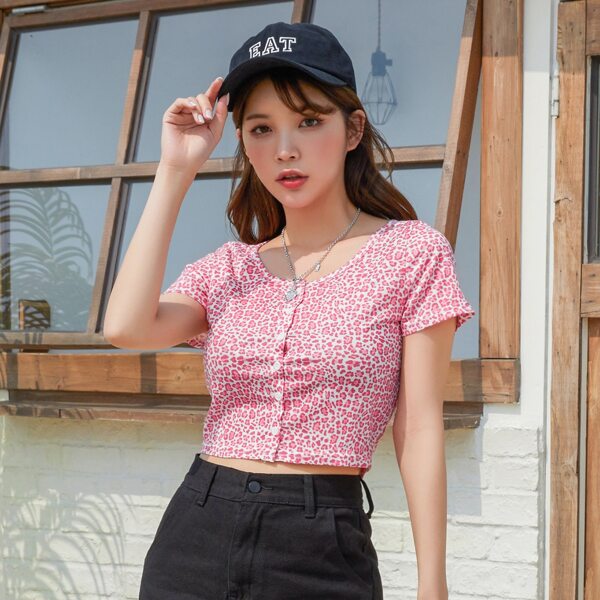 

Leopard Print Button Up Crop Top, Pink