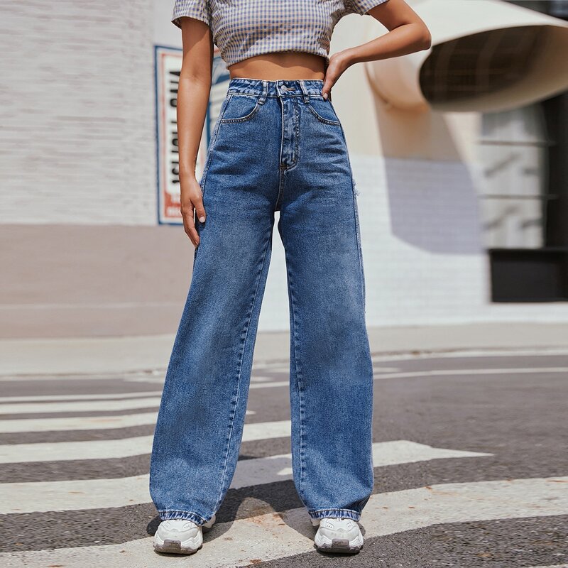 

Slant Pocket Washed Boyfriend Jeans, Medium wash