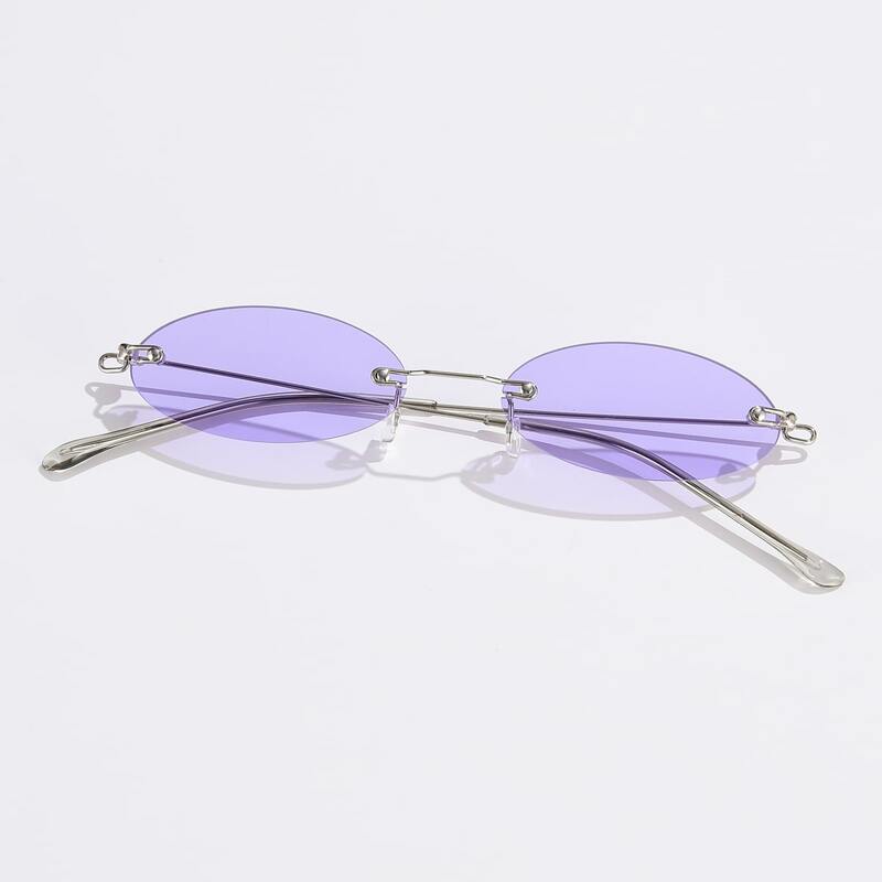

Oval Frame Sunglasses