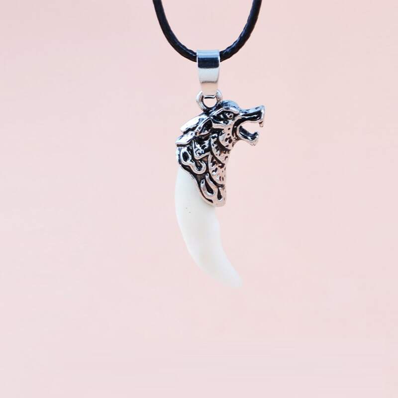 

Guys 1pc Animal Pendant Necklace, Black
