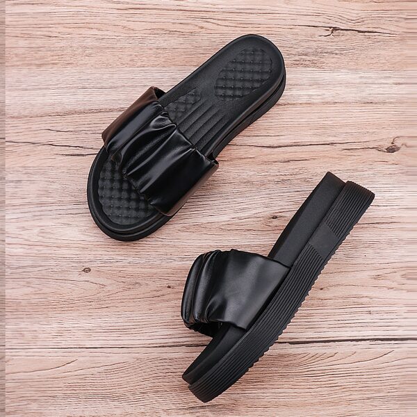 

Minimalist Ruched Slides, Black