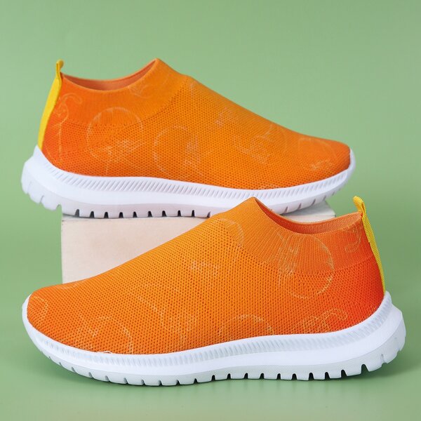 

Minimalist Knit Running Shoes, Orange