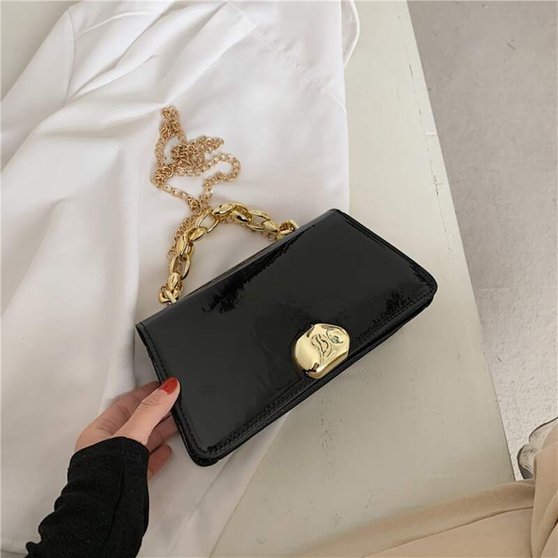 

Solid Chain Crossbody Bag, Black