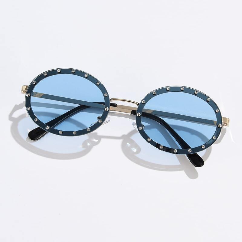 

Rhinestone Oval Frame Sunglasses