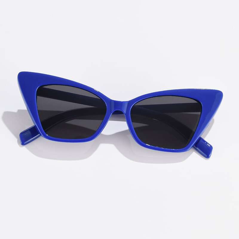 

Cat Eye Sunglasses
