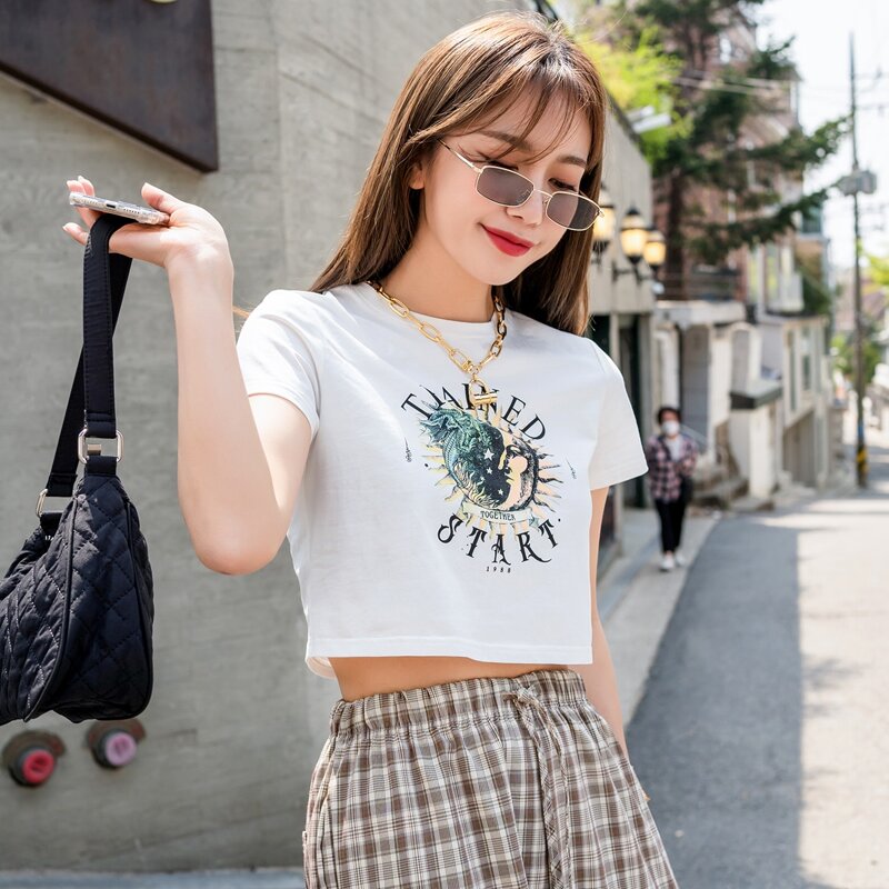 

Letter And Graphic Print Crop Tee, White