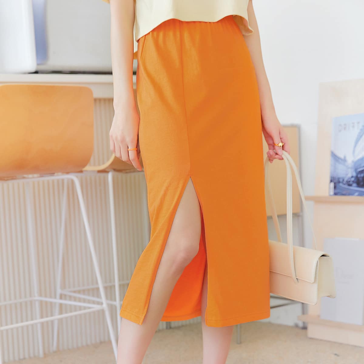 

Solid Slit Hem Skirt, Orange
