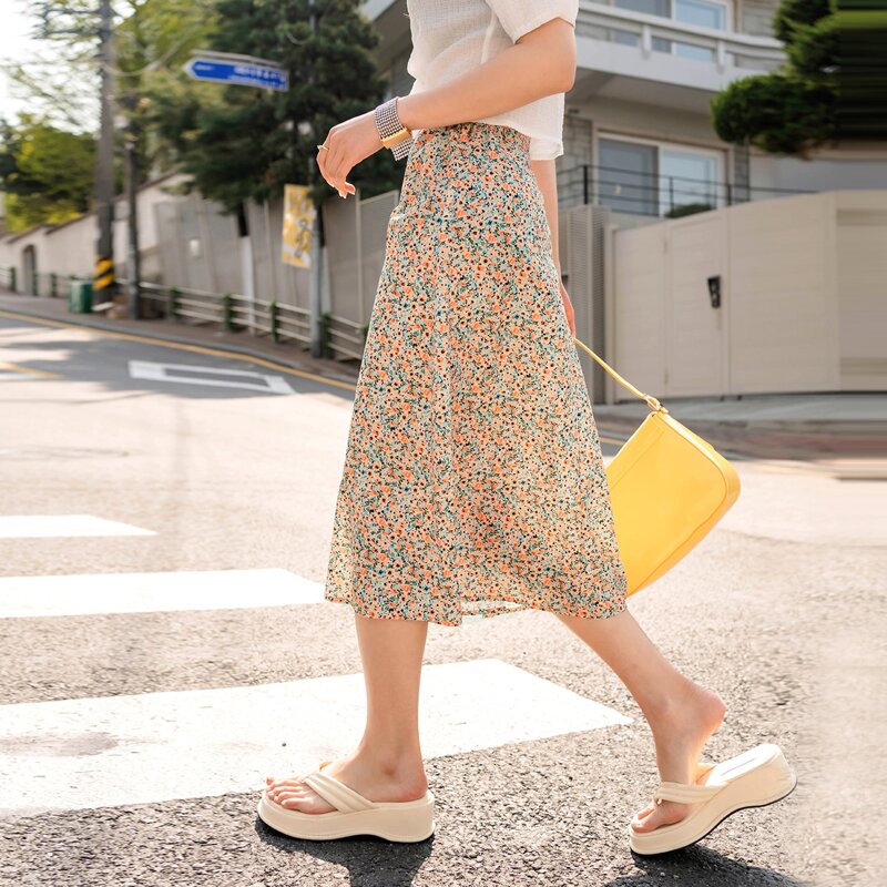 

Ditsy Floral High Waisted Skirt, Multicolor