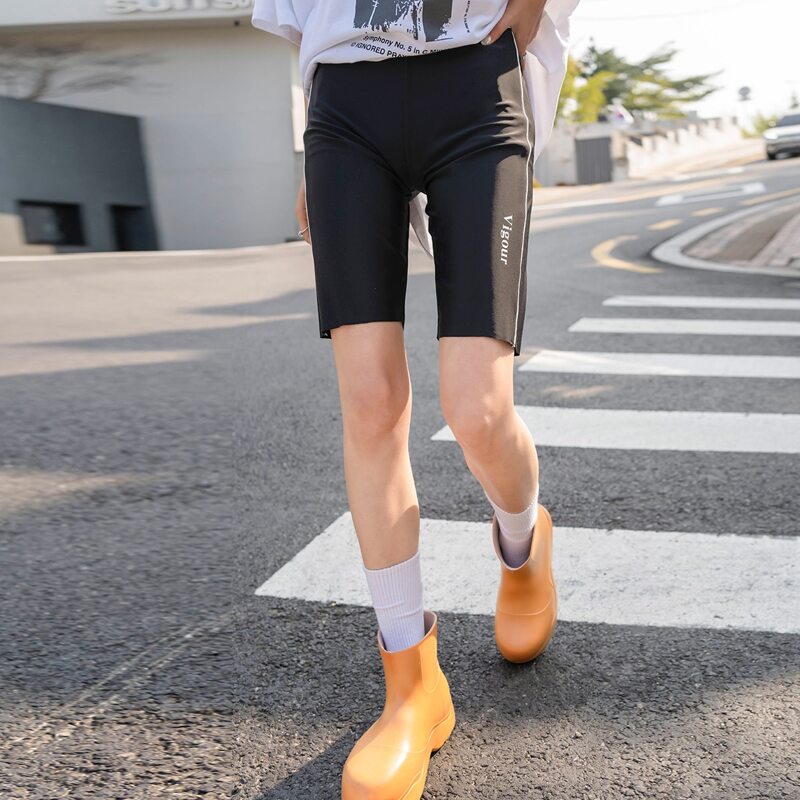 

Letter Graphic High Waisted Biker Shorts, Black