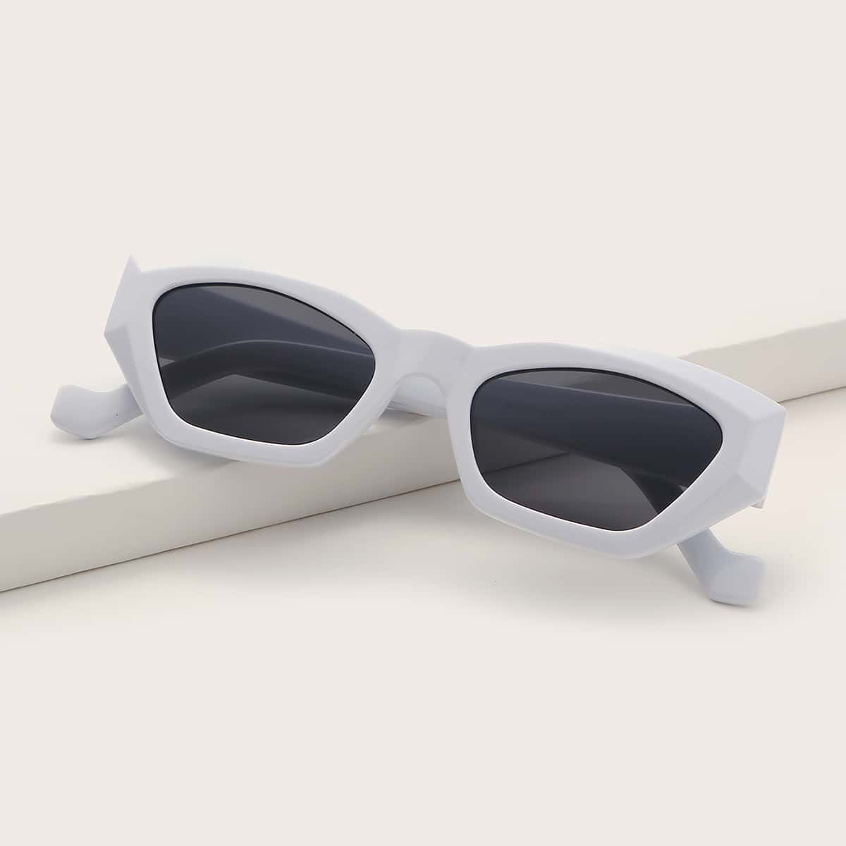 Irregular Frame Sunglasses